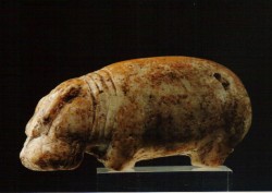 Figura de un Hipopótamo Caliza 4,2 cm Procedencia desconocida inv nº 6018 din XI-XII