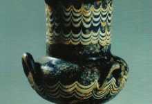 Tarro de ungüento con tres asas Vidrio Abusir tumba 3 inv nº2367 din XVIII